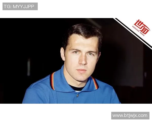 九十年代足球传奇球星回顾及经典赛季表现分析